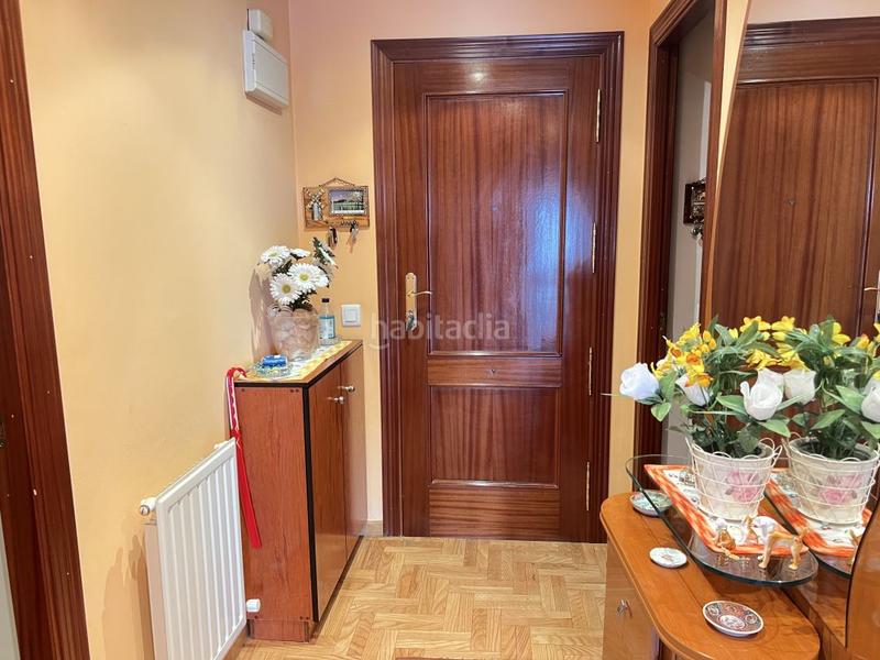 Foto c1a9b9fa-d97e-4dbc-baa9-c9349eaab232. Appartement avec chauffage parking dans Lugones Siero