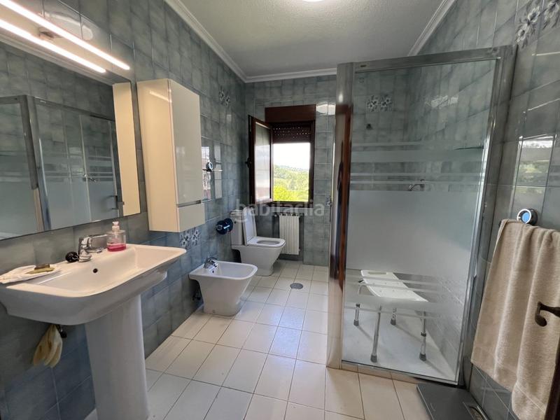 Foto 397dd6f2-b7d7-4f1a-8110-787d491aa2c7. Chalet mit heizung parking in San Claudio - Trubia - Las Caldas Oviedo