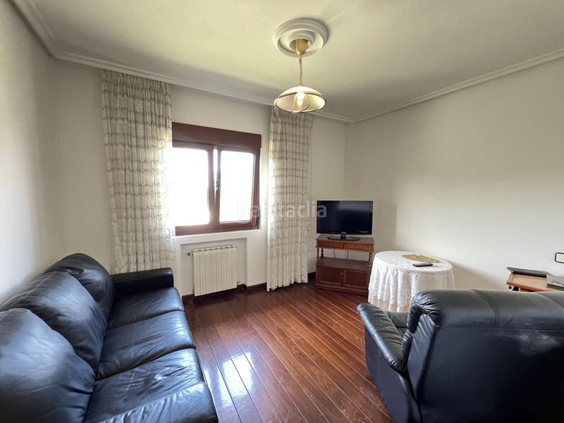 Foto 9327120a-4230-419b-ad3f-3d0717f8f1e6. Chalet mit heizung parking in San Claudio - Trubia - Las Caldas Oviedo