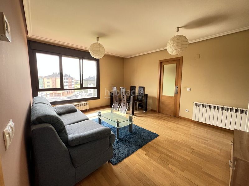 Foto 59b30186-282c-44d2-b582-091e5090ff9e. Pis amb calefacció aparcament a Lugones Siero