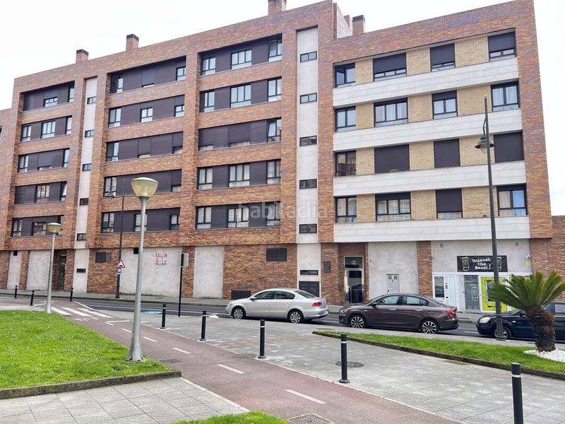 Foto 662c17c1-c6ca-4dc3-8499-bd5b1fe91820. Pis amb calefacció aparcament a Lugones Siero