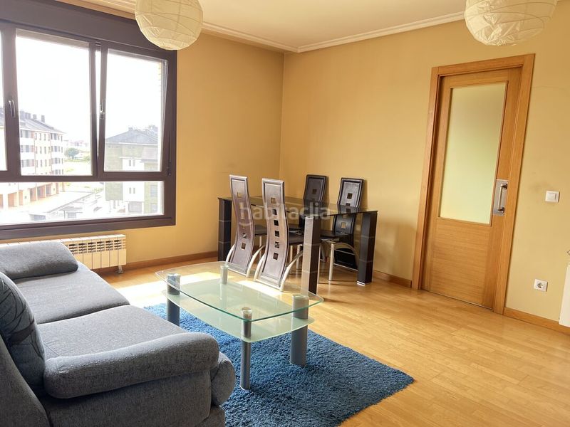 Foto bfae5173-8205-48a0-93a9-80fceb12d7b1. Pis amb calefacció aparcament a Lugones Siero