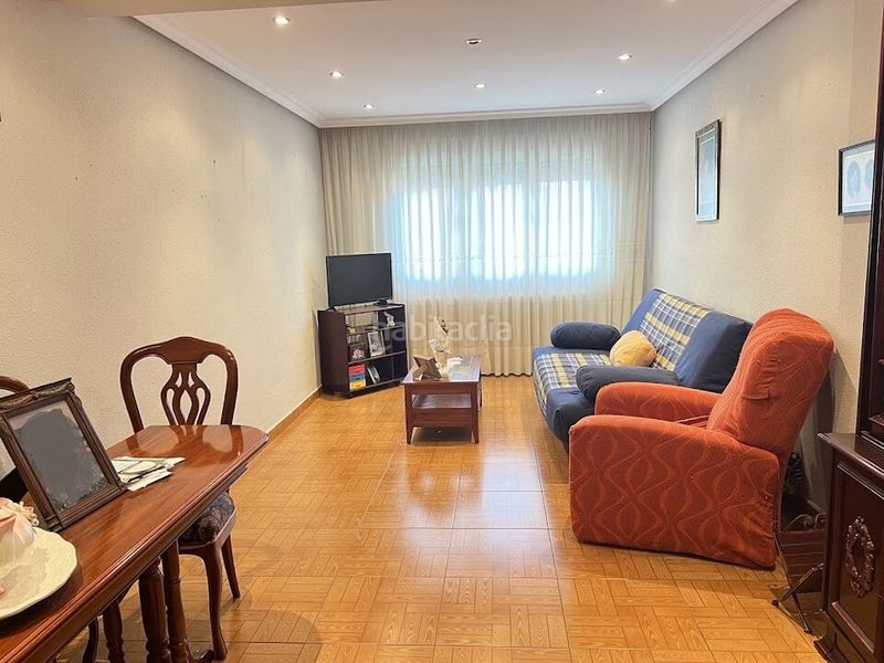 Foto d100409d-b328-48d5-96ce-8edc8f04be48. Pis amb calefacció a Lugones Siero