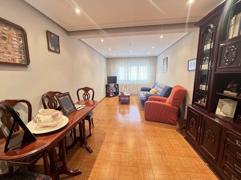 Foto fda869a4-f221-4f90-9e36-e9ba8b4f0f00. Pis amb calefacció a Lugones Siero