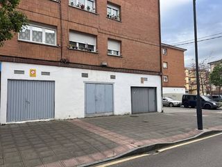 Local Comercial a Lugones