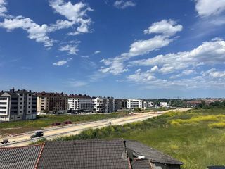 Flat in Lugones. Piso exterior con dos terrazas, garaje y trastero en lugones