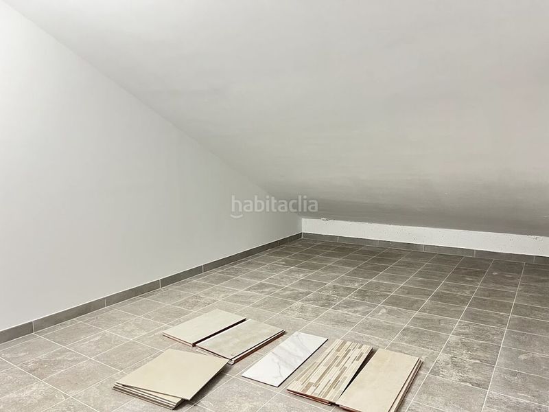 Foto 339e0166-1670-4fa2-a052-121b868987ca. Rent flat with heating parking in Lugones Siero