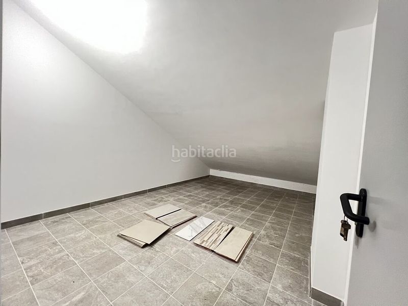 Foto 939bc8d7-037f-4b8d-931e-952097f3d541. Rent flat with heating parking in Lugones Siero
