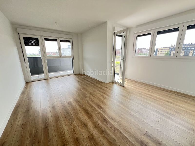 Foto c3415a14-62f8-4faa-a8b8-d9aa5ca160a1. Rent flat with heating parking in Lugones Siero