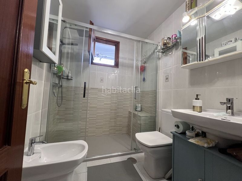 Foto d683be3c-ca4e-4784-8194-77641e7243ff. Apartament amb calefacció a Lugones Siero