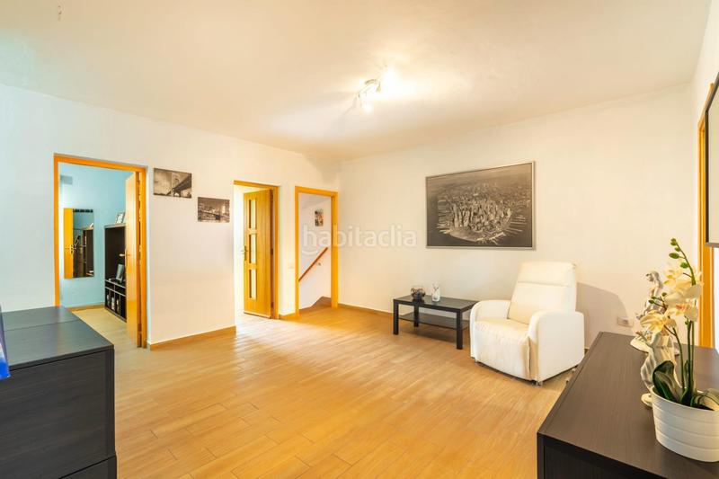 Foto 2d2e9439-b4a6-443d-869e-8399a991a9ee. Masia amb aparcament a El Bebedero - Pinolere - Aguamansa Orotava (La)