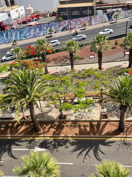 Foto f9c9accd-fb6f-4818-87e7-dfe9c6815dde. Alquiler piso alquiler en santa cruz, inmejorable en Santa Cruz de Tenerife