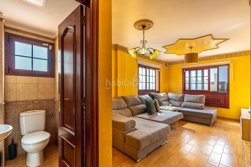 Foto 04d6e8a9-a882-40fc-8e2f-7cefa9f70cbe. Chalet el medano, vívelo en El Médano Granadilla de Abona