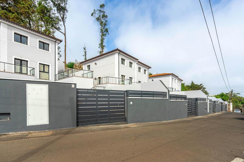 Foto 16cbd370-b0c6-4e68-b913-b35cc207f04b. Towny house with parking in Guamasa - El Ortigal - Los Rodeos San Cristóbal de La Laguna