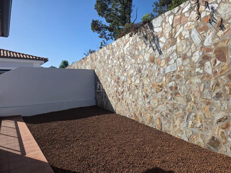 Foto 17e86ebe-e47a-45d1-b57d-91b4c7bf1878. Towny house with parking in Guamasa - El Ortigal - Los Rodeos San Cristóbal de La Laguna