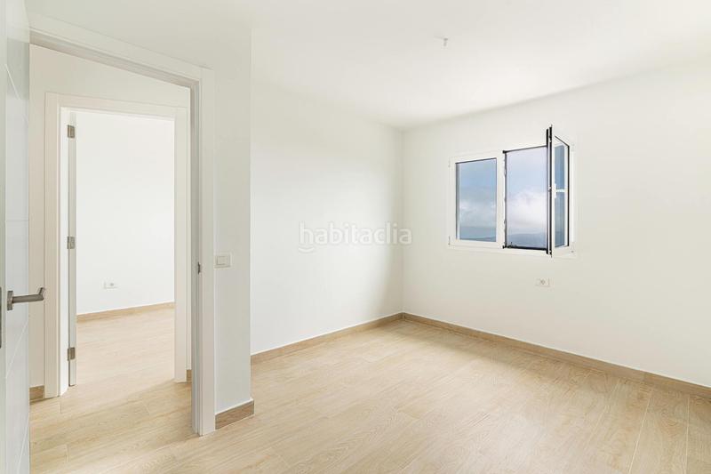 Foto 7b03a711-3c7f-4c6d-b59f-699081a16d56. Towny house with parking in Guamasa - El Ortigal - Los Rodeos San Cristóbal de La Laguna