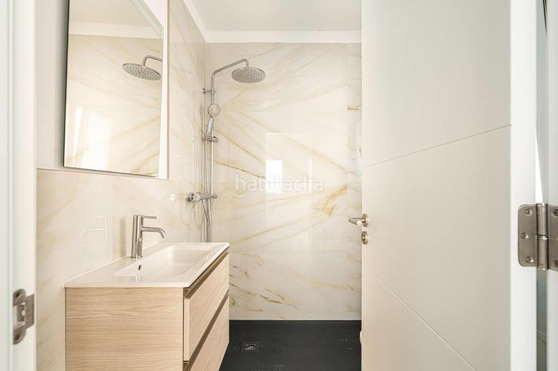 Foto b10a0e63-a853-40b7-bc39-30fed866cb88. Towny house with parking in Guamasa - El Ortigal - Los Rodeos San Cristóbal de La Laguna