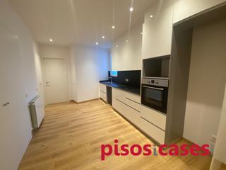 Rent Flat in Centre. Exclusiu per a estudiants // lloguer de temporada.