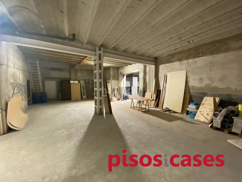 Foto 61d1b8be-8112-422f-969b-be7164fa40e9. Lloguer local comercial a Nord Vic