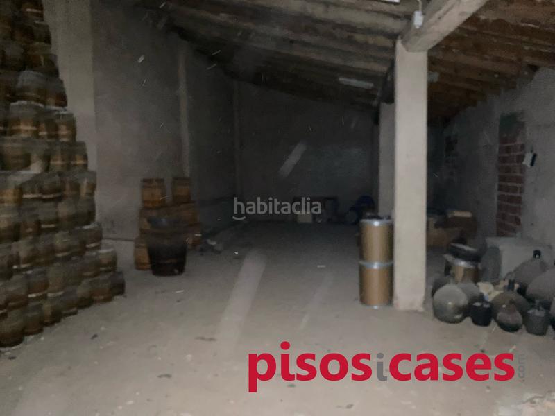 Foto 756b50bd-f781-484e-84b6-09bd38bd4f1a. Lloguer local comercial a Nord Vic