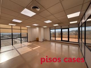 Miete Büro in Avinguda del mercat 4. Bonica oficina en lloguer