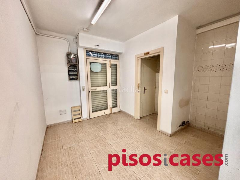 Foto 2f17aa2b-40ec-40de-a204-bde505352095. Alquiler local comercial local ideal per negoci en Vic