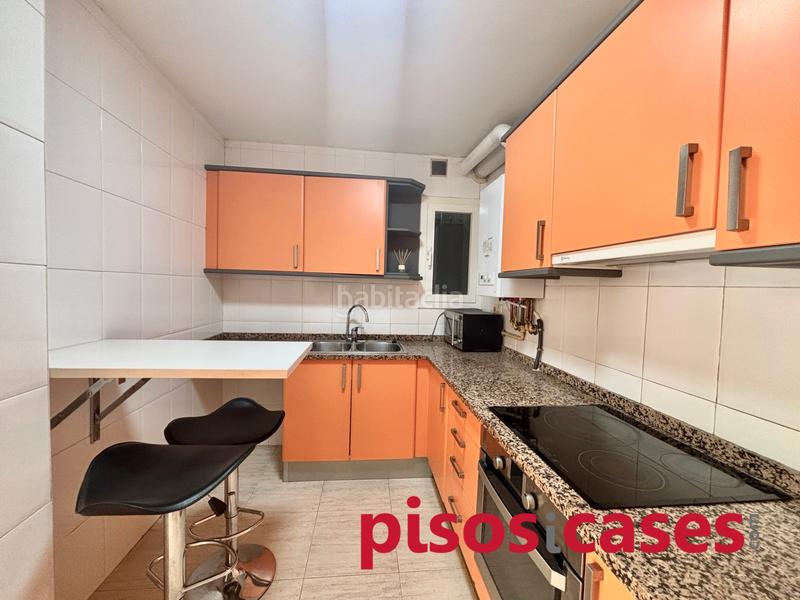 Foto b0b514e0-6f22-4bc1-8782-5ce4837fae13. Piso pis amb terrassa en Caputxins-Ambulatori Vic