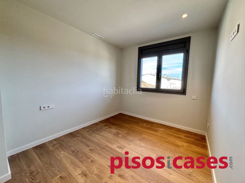 Foto 0c5e24cf-2459-4f34-aad3-636343558a9f. Piso 123m<sup>2</sup> en carrer josep ventura 53 pis 4 habitacions, piscina comunitària en Tona