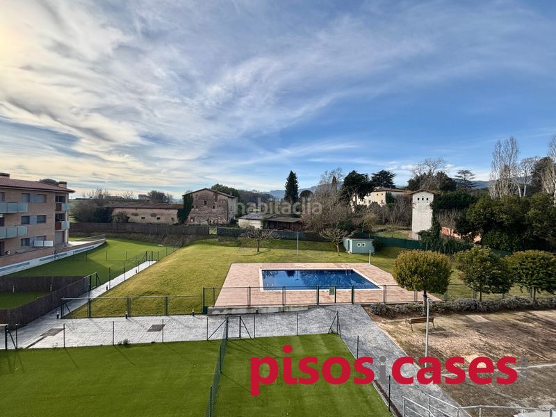 Foto 7f3d0ad2-18d5-454e-918a-ca707f5394f7. Piso 123m<sup>2</sup> en carrer josep ventura 53 pis 4 habitacions, piscina comunitària en Tona