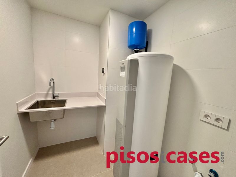 Foto 94bc9c66-3f70-46e0-8124-3e4fb8220eb6. Piso 123m<sup>2</sup> en carrer josep ventura 53 pis 4 habitacions, piscina comunitària en Tona