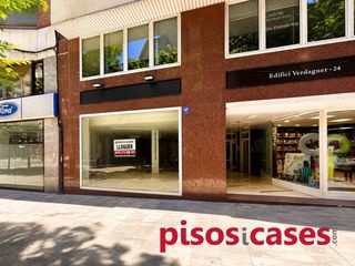 Local Comercial a Carrer de Jacint Verdaguer 24