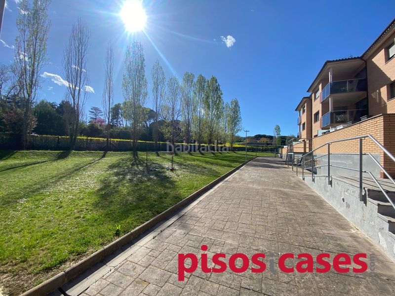 Foto 56042645-38b3-41b3-a9e3-9ba7a7be4ee2. Piso 123m<sup>2</sup> en carrer josep ventura 53 pis 4 habitacions, piscina comunitària en Tona