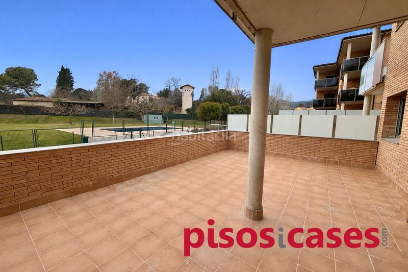 Foto fae63d34-6dde-41e8-98d0-1aea84195245. Piso 123m<sup>2</sup> en carrer josep ventura 53 pis 4 habitacions, piscina comunitària en Tona