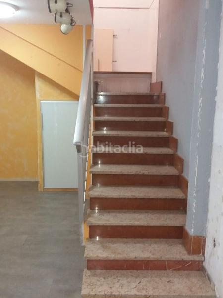 Foto 4381b4fb-afeb-4bc7-bd9c-3db119b564fe. Local comercial a Santander - calle tres de noviembre 3 a Santander