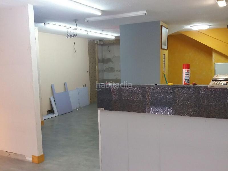 Foto d88758e3-15a7-4943-bbc8-f1594de00f12. Local comercial a Santander - calle tres de noviembre 3 a Santander