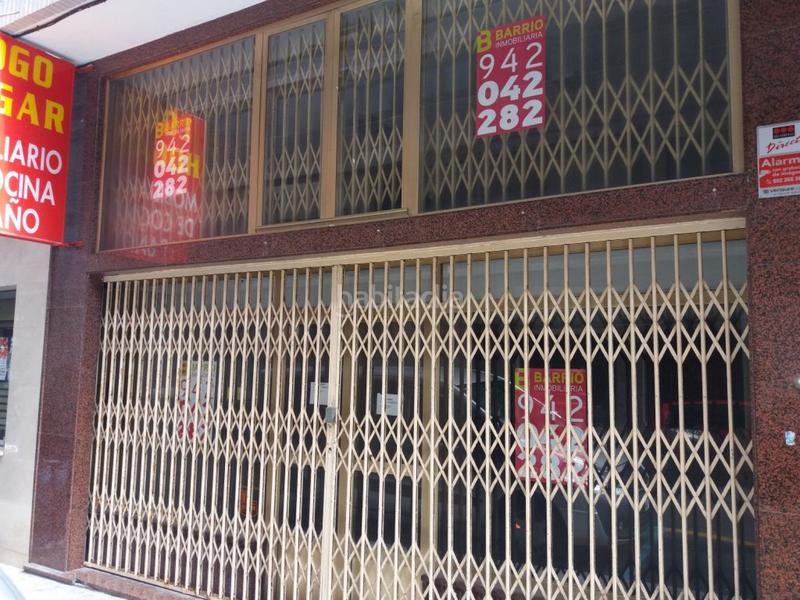 Foto de02f834-c706-4cd9-bd0e-efa3d1d7066f. Local comercial a Santander - calle tres de noviembre 3 a Santander