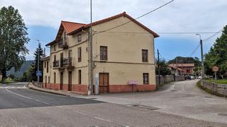 Casa  Escobedo - barrio solacuesta. Buscas una buena inversion? esta es la oportunidad de tener 4 vi
