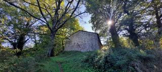 Casa  San miguel de luena - el maital. Cabaña en plena naturaleza, en san miguel de luena