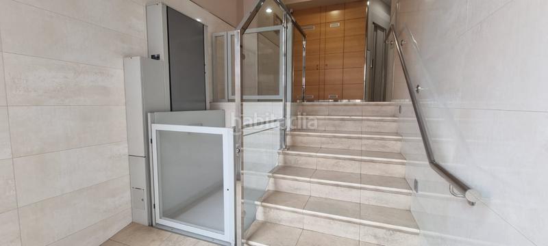 Foto 0fc1a9dd-e8d2-4229-8935-632494e2ed94. Piso en Torrelavega - cl berta perogordo 11 soleado piso de tres dormitorios con terraza, garaje y trastero en pleno Centro en Torrelavega