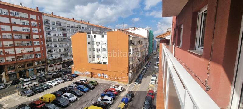 Foto ab17afea-997a-44be-b1b5-6c28da7166d6. Piso en Torrelavega - cl berta perogordo 11 soleado piso de tres dormitorios con terraza, garaje y trastero en pleno Centro en Torrelavega
