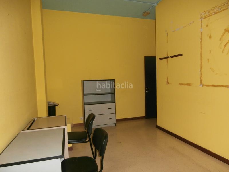 Foto 44eac20b-3e04-4b9a-856b-aece185a8df9. Location local commercial dans Torrelavega - avenida besaya 12 dans Torrelavega