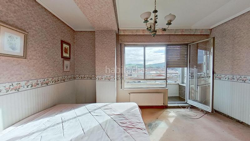 Foto 9969b850-7854-428e-b0d3-0c1053644f3e. Appartamento in Torrelavega - cl del poeta jose l hidalgo 4 in Torrelavega