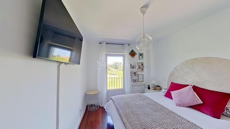 Foto 5d2b2584-1931-46a7-b0df-41ce0adef1a0. Casa in Alisal - San Román Santander