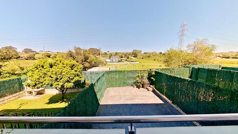 Foto a5576357-f476-426b-acce-cacddcc7937f. Casa in Alisal - San Román Santander