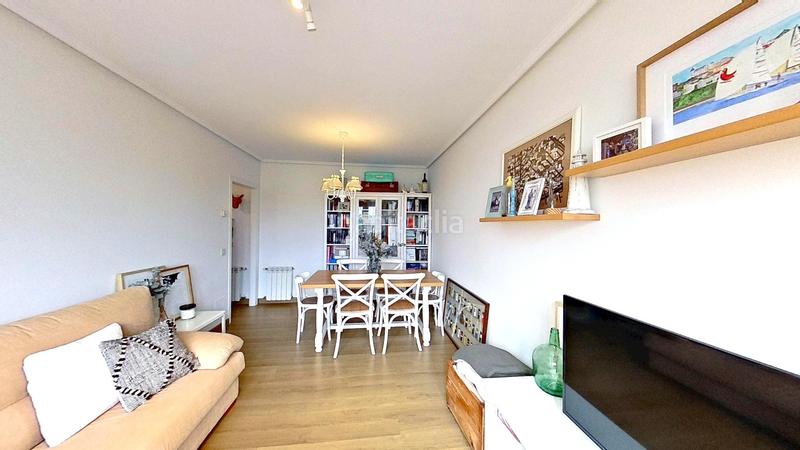 Foto 3890dc13-f90b-465f-b0bd-24b8a06b3259. Appartamento con riscaldamento in Somo Ribamontán al Mar