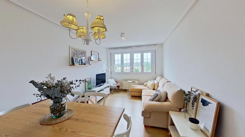 Foto f91282ef-70df-4777-8c39-3e2bd87367b0. Appartamento con riscaldamento in Somo Ribamontán al Mar