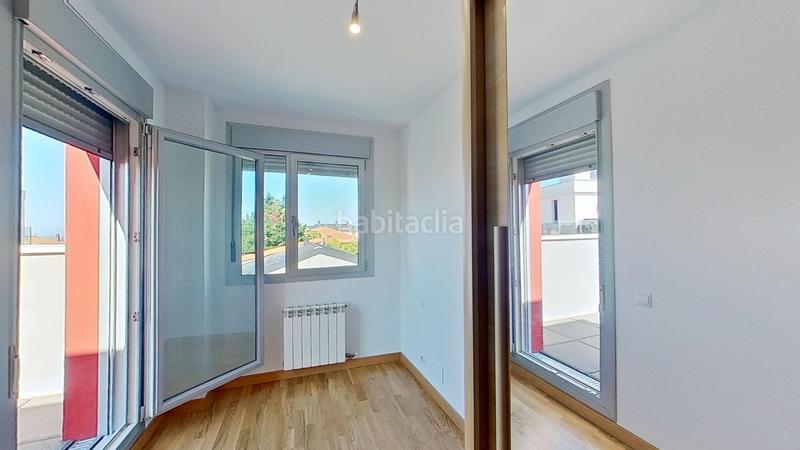 Foto 3a4c3d03-1b84-4c92-848c-5431ef54eba2. Piso dúplex con terraza con vistas al mar en Liencres Piélagos