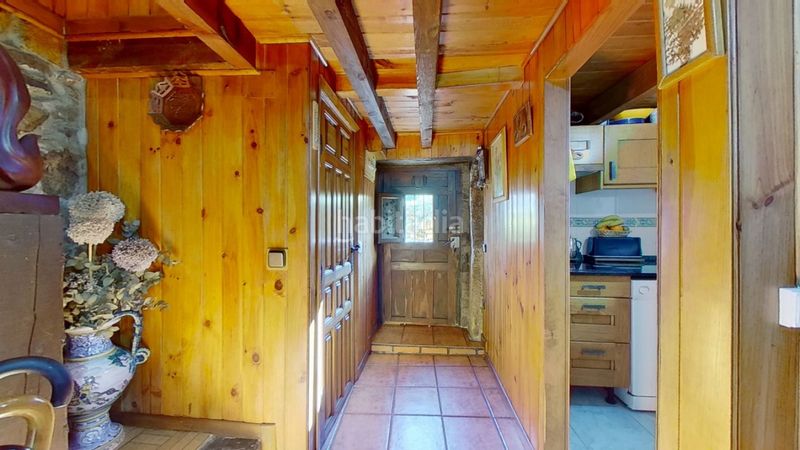 Foto e3b74294-253f-4d16-90d6-f2dc0b34285d. Casa adossada amb aparcament a Luena
