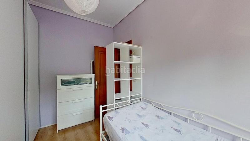 Foto 9fc06921-ad2c-4280-a18d-44bfd8db9241. Piso en barreda - cn la palmera 4 luminoso piso de cuatro dormitorios para entrar a vivir . en Torrelavega