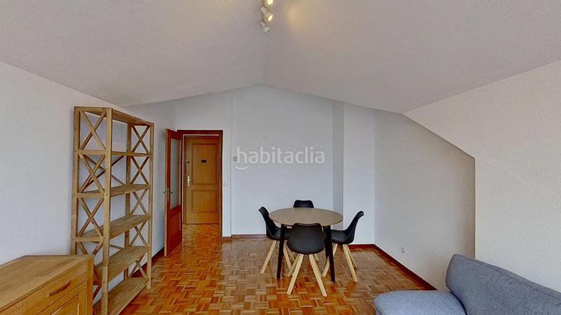 Foto 58a34556-fae0-4fc9-94e4-e4af3a424100. Àtic amb calefacció aparcament a Alisal - San Román Santander